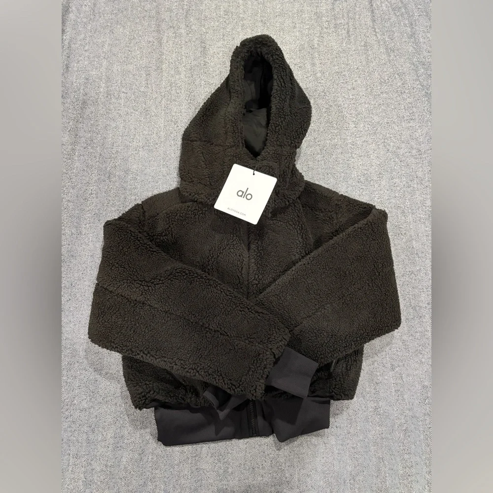 alo foxy sherpa jacket | size s - Picture 2 of 6